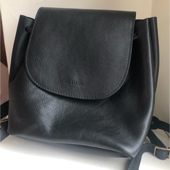 Portland Leather Bags Nwot Portland Leather Bucket Backpack In